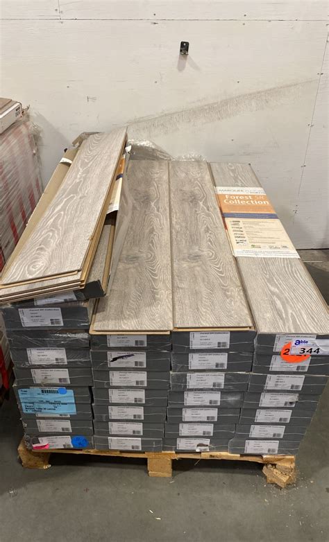 MARQUEE SR LIGHT GREY OAK LAMINATE FLOORING, 7.5"X50-58, 21.24 SQ FT ...