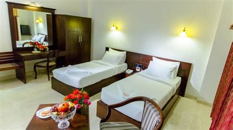 LAKSHMI HOTEL (Thanjavur, Tamil Nadu) - Hotel Reviews, Photos, Rate ...