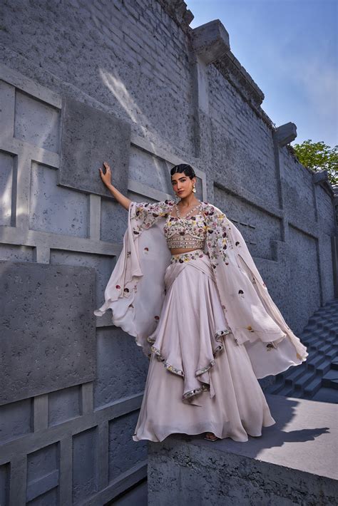 ANAHIRA CAPE WITH SKIRT AND CHOLI – Miku Kumar