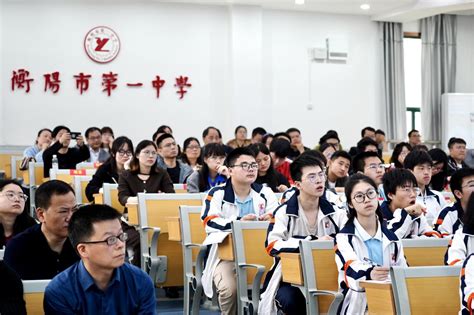 湖南衡阳：考研学生备考忙_复习