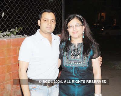Sameer and Pallavi Joshi at 'Absolut' vodka night party at Gondwana ...