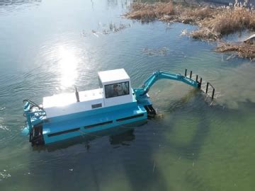 Water Cleaning Amphibious Vehicle | Lake Cleaning Equipment | DRAGON ...