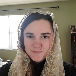 Buy Evintage Veils Regina Caeli Champagne Gold or White Online in India ...