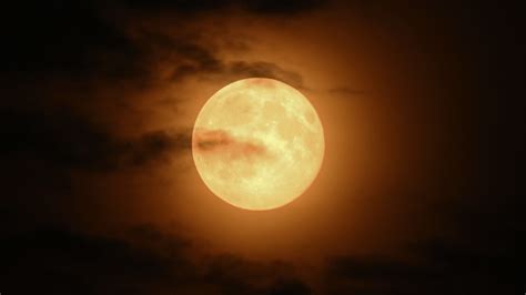 Download wallpaper 3840x2160 moon, craters, night, clouds, full moon 4k ...