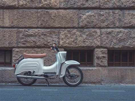 moped scooter transport wall - Photo #8608 - Free 3D Models | Free ...