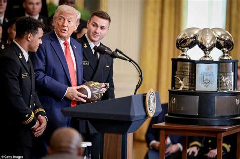 Doctor offers troubling explanation as Trump's hand bruise returns