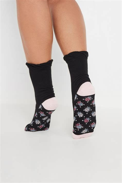 YOURS 4 PACK Plus Size Black Butterfly Print Ankle Socks | Yours Clothing