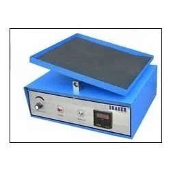 Laboratory Equipment - Horizontal Laminar Airflow Manufacturer from Noida