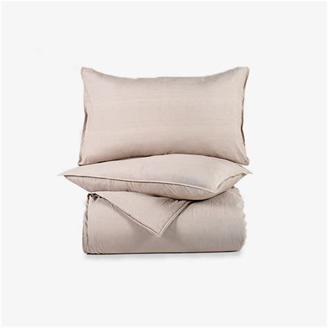 Premium Comforter With 2 Pillow Cases Online in India – Zarf Studios