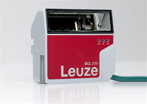 Compact scanner | Leuze
