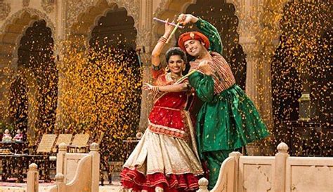 7 Best Dandiya Places In Mumbai! | WhatsHot Mumbai