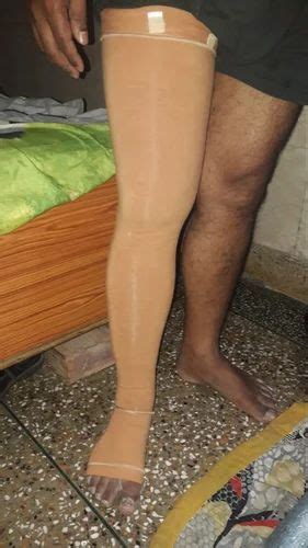 Full Leg Compression Stockings 的图像结果