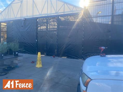 How to Install Privacy Fence Screening 的图像结果