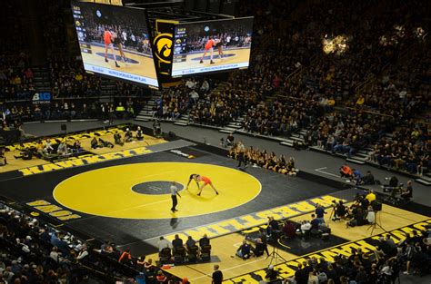 Line-Up Preview For The 2023-2024 Iowa Hawkeye Wrestling Team ...