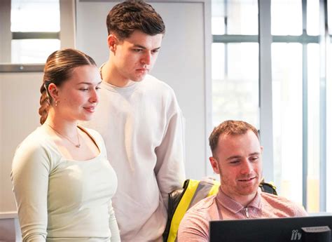 Ard-Ri Marble Mantelpieces Office Photos