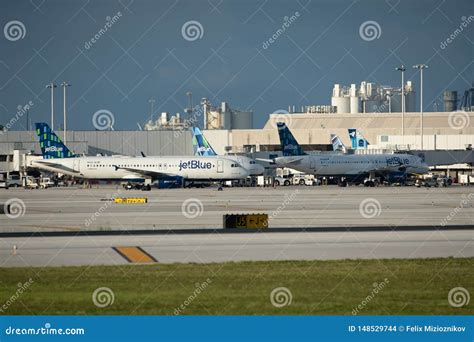 Jetblue Terminal at Fort Lauderdale Airport FLL Editorial Stock Image ...