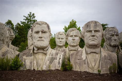 Virginia ‘President Heads’: Decaying Presidential Statues in Croaker
