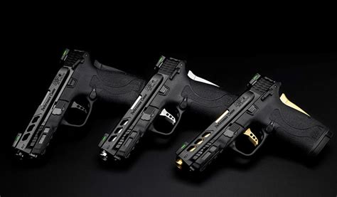 Smith & Wesson M&P380 Shield EZ 380 ACP Semi-Automatic Pistol with ...