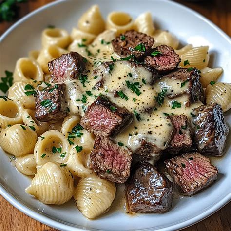 Creamy Pasta with Garlic Steak - Recipes Roost