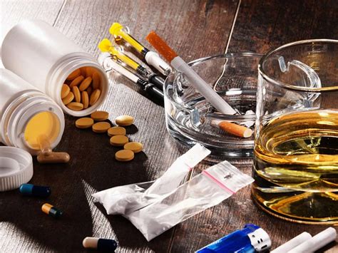 A Detailed Guide to Substance Abuse & its Types