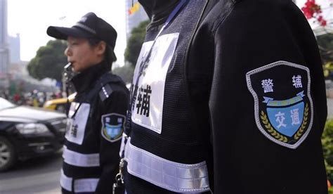 “委任证”对香港警察有多重要？ - 知乎