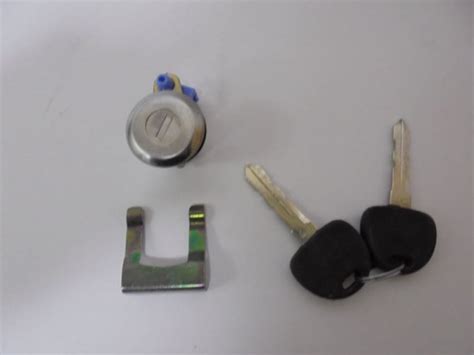 LAL Door Lock Assembly Sumo,Tata Ace W/Key Right for Tata Ace | Parts ...