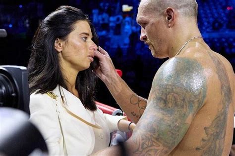 Usyk's wife began to hate Russia even more – RingSide24