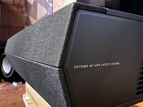 Optoma Cinemax D2 UST projector review | Stuff India: The best gadgets ...