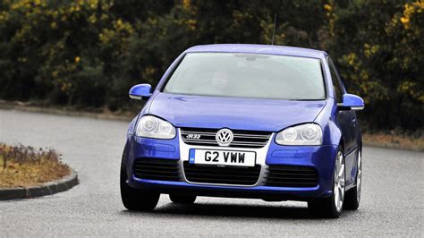 Retro review: the Mk5 Volkswagen Golf R32 Reviews 2026 | Top Gear