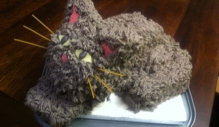 Sculpted Cat Cake Tutorial 的图像结果