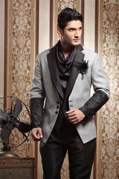 Buy designer suits for men online to look stylish | Designer suits for ...