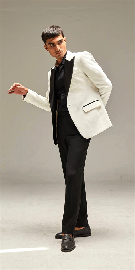 Broadtux
