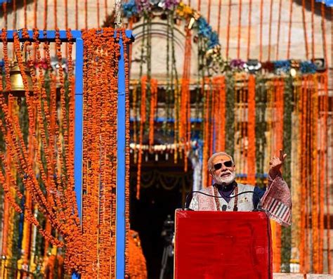 Jan Seva is Prabhu Seva: PM Narendra Modi