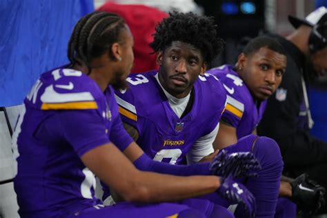 State drops trespassing charge against Vikings' Jordan Addison - ESPN