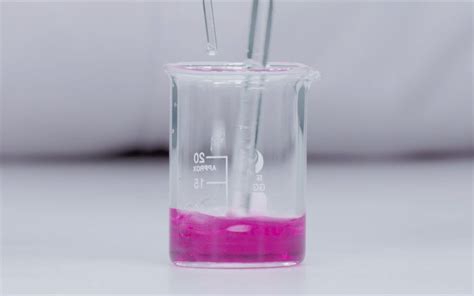 氢氧化钠溶液与稀盐酸反应初步认识中和反应实验_哔哩哔哩_bilibili