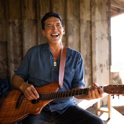 Island Style | John Cruz