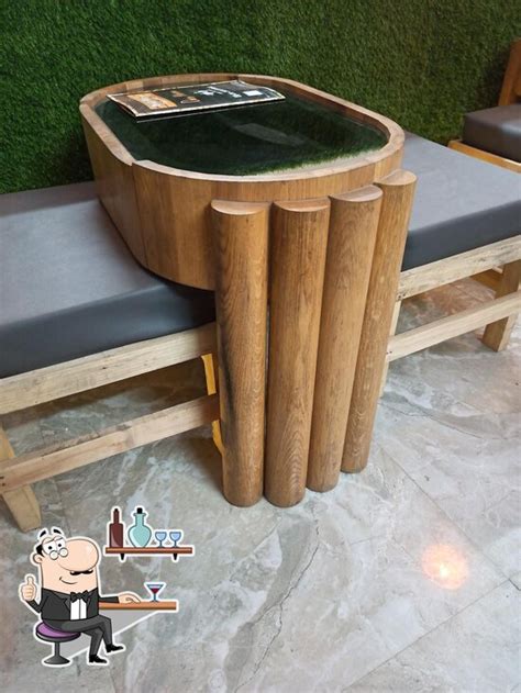 HideOut Cafe n Grill Kashmiri Wazwan restaurant, New Delhi, 337 Left ...