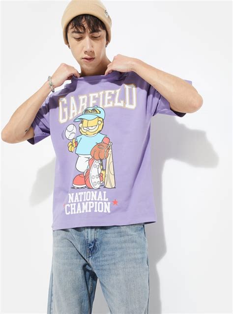 Buy URB_N Men Garfield Print T-shirt Online at just Rs. 599.0 ...