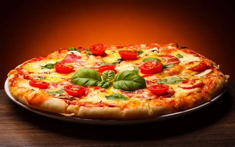 Pizza Wallpaper Wallpaperwallpapersfree
