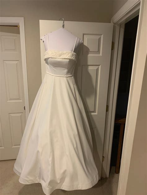 Stella York, 7045 Wedding Dress Save 44% - Stillwhite