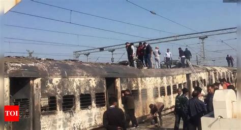 Fire breaks out in two coaches of Saharanpur-Delhi train, passengers ...