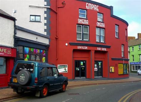 Just like cinemas used to be. - Reviews, Photos - Holyhead Empire ...