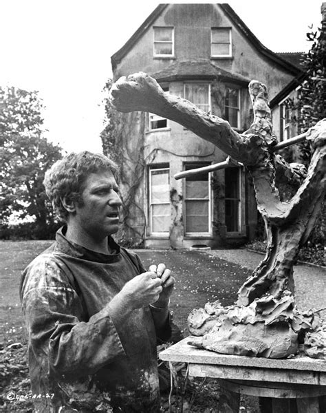 'Star Wars' Actor Clive Revill Dies at 94