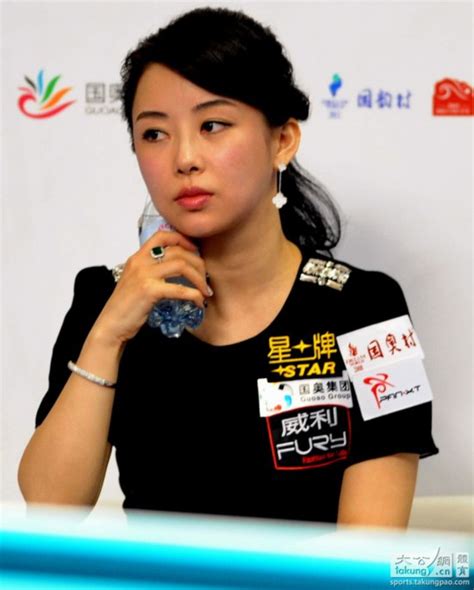 这是台球天后潘晓婷，身价8亿，41岁至今未婚 - 哔哩哔哩