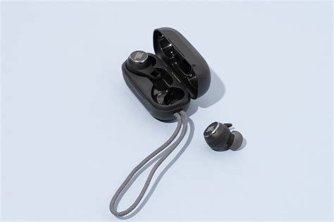 Best Bluetooth Earbuds For 2020 Best Bluetooth Earbuds For Sports 2020