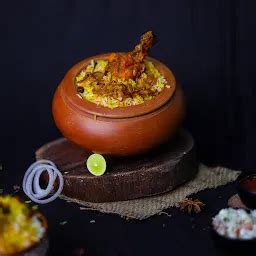 RD Biryani - Best Biryani In Pune | Veg and Non-Veg Restaurant in ...
