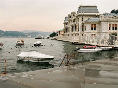 10 Best Istanbul Neighborhoods 2026 - Hellotickets