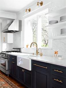 kitchen cabinet handle ideas 9 gorgeous kitchen cabinet hardware ideas hgtv kitchen cabinet handle ideas 9 gorgeous kitchen cabinet hardware ideas hgtv
