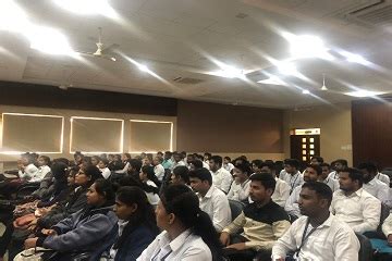 D. Y. PATIL INSTITUTE OF MASTER OF COMPUTER APPLICATIONS AND MANAGEMENT ...