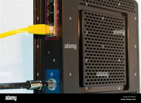 Internet Modem Router 的图像结果